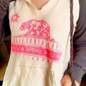 beach sweatshirt